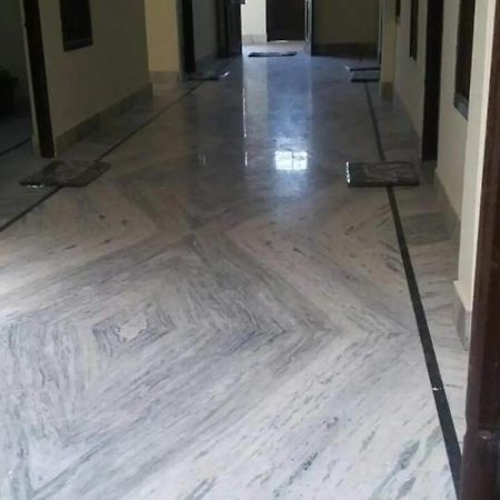 Govind Guest House Ganganagar ภายนอก รูปภาพ